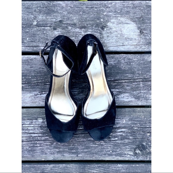 🌸2/30 Velvet wedge sandals with ankle straps - Picture 5 of 6